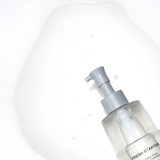 soft-touch-cleansing-oil-product-in-use